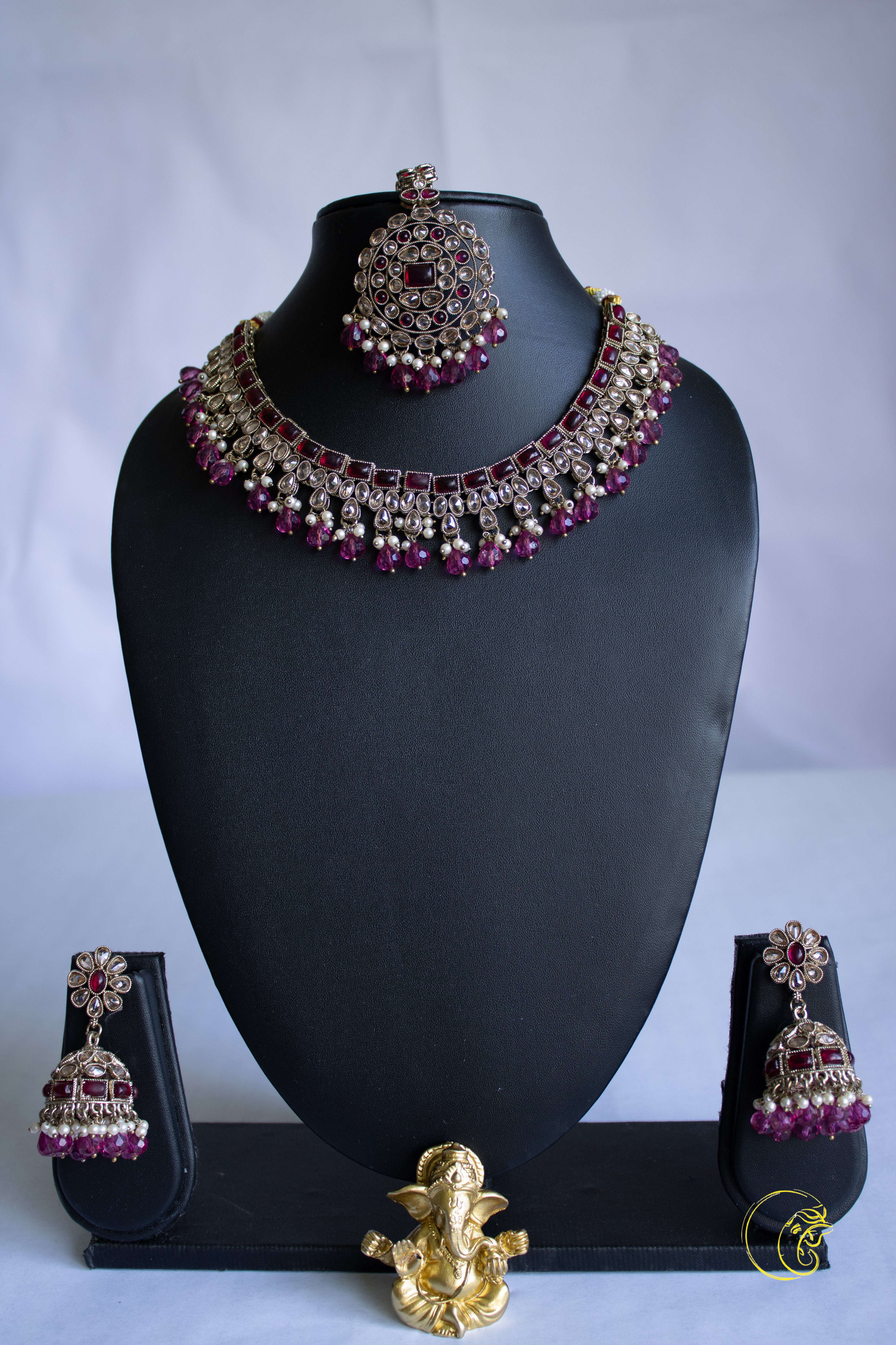 Necklace Set