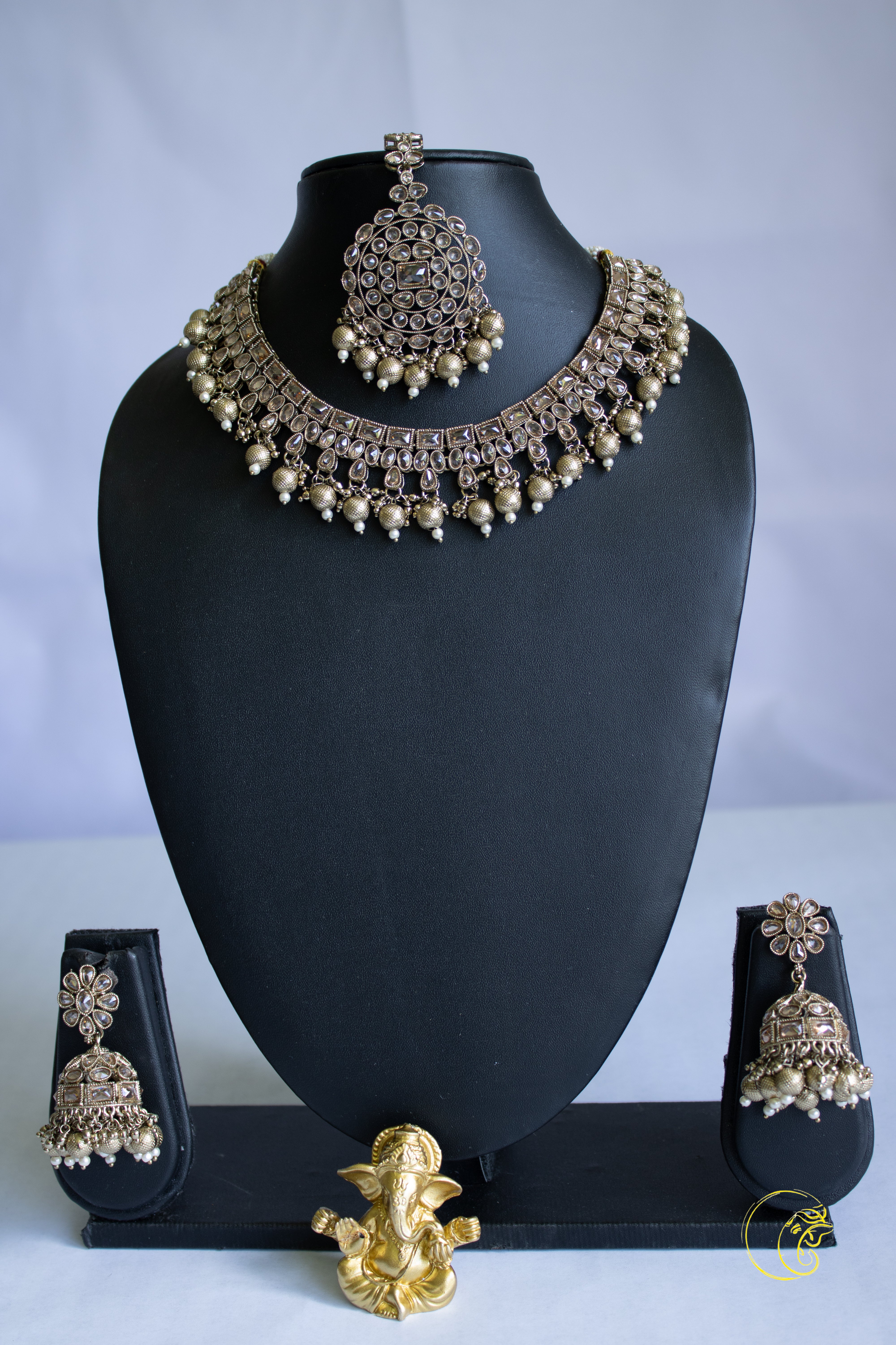 Necklace Set