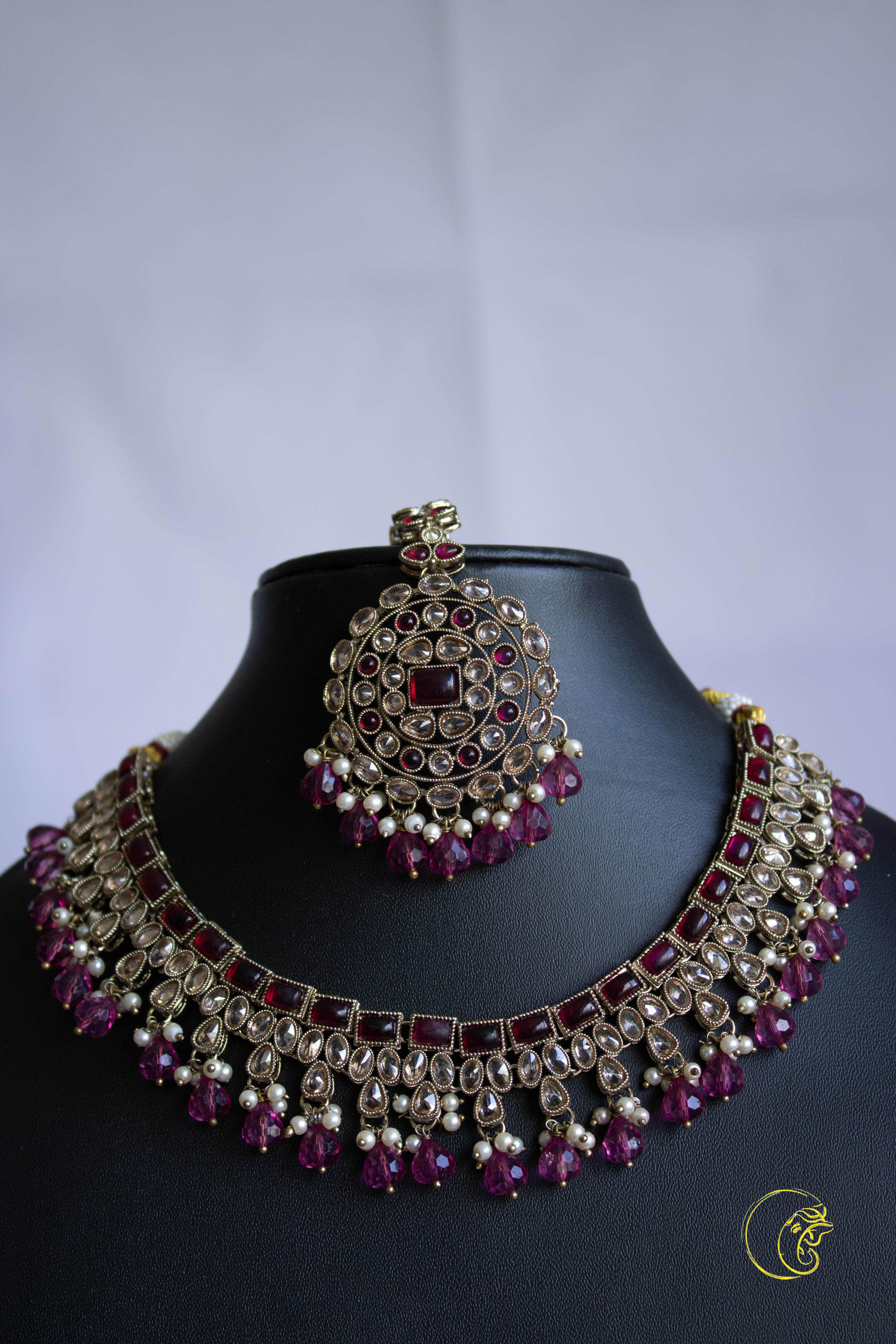 Necklace Set