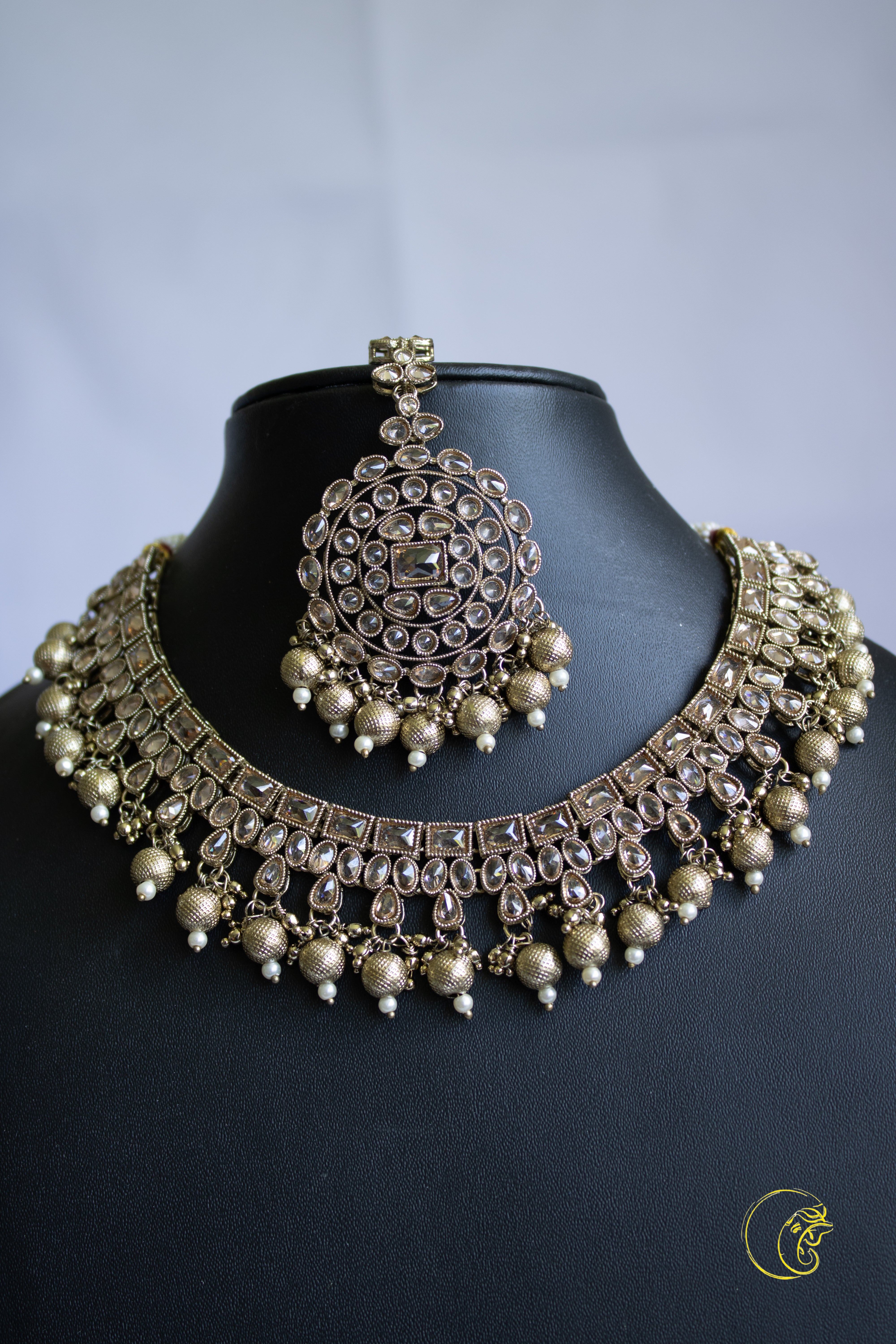 Necklace Set