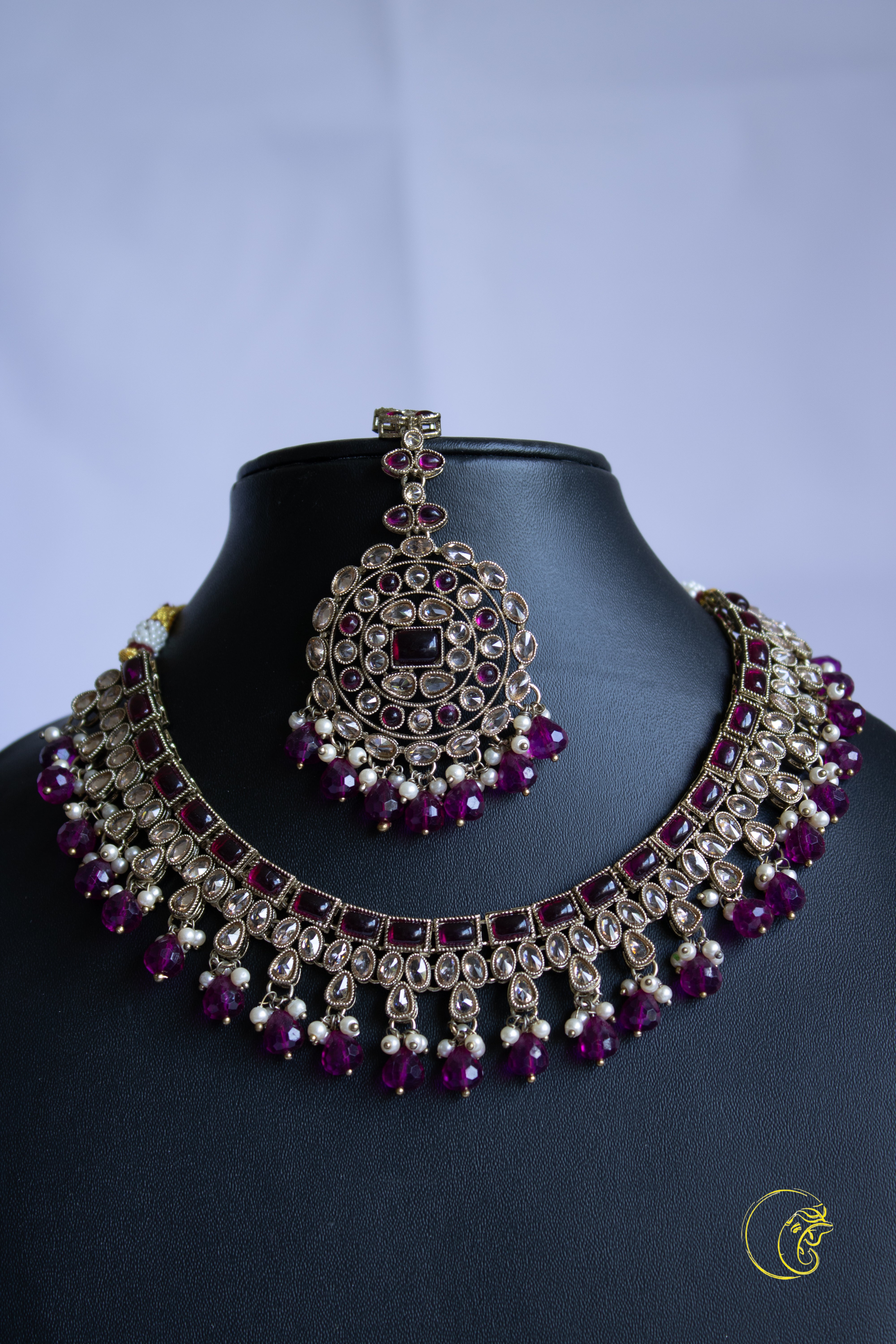 Necklace Set