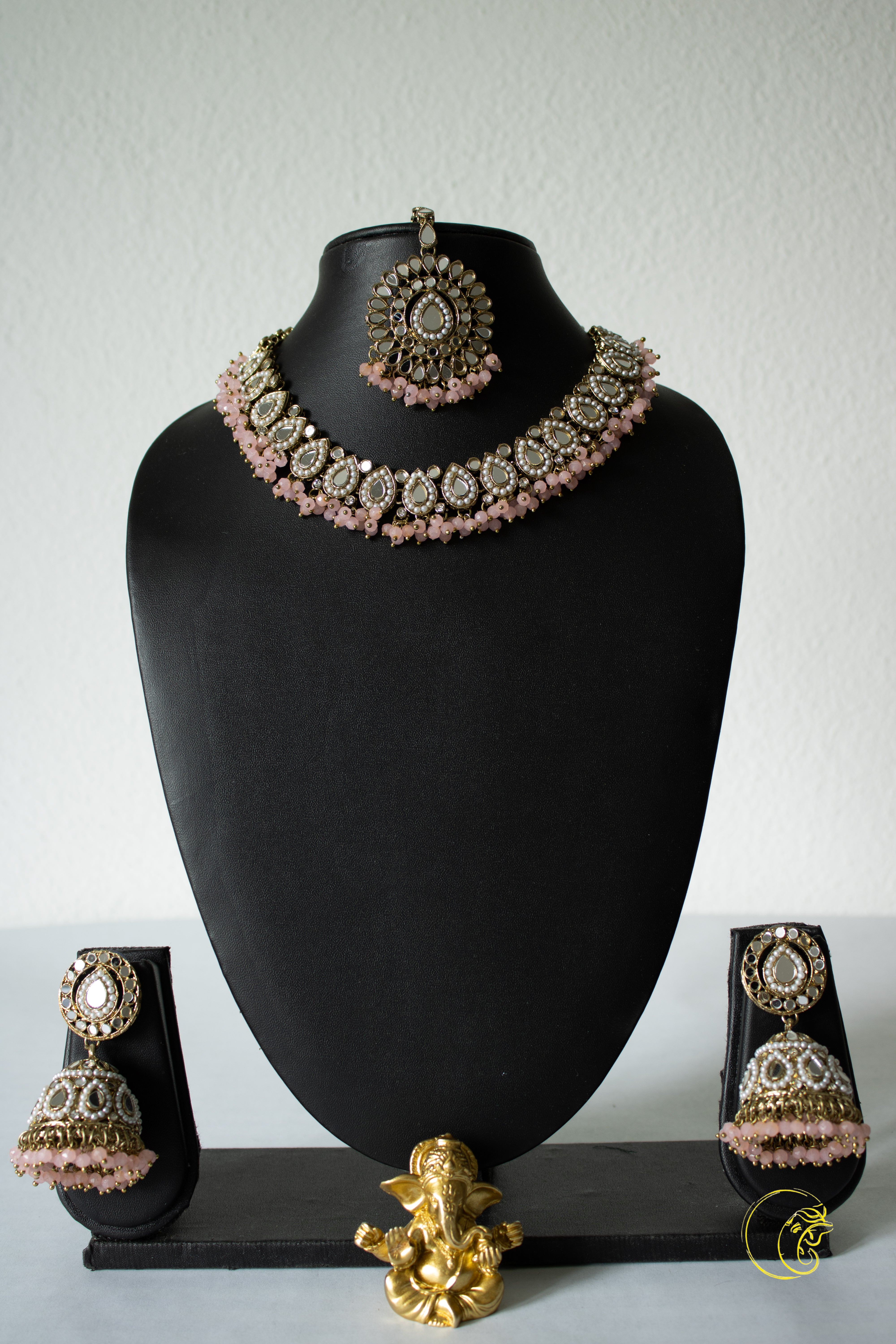 Necklace Set