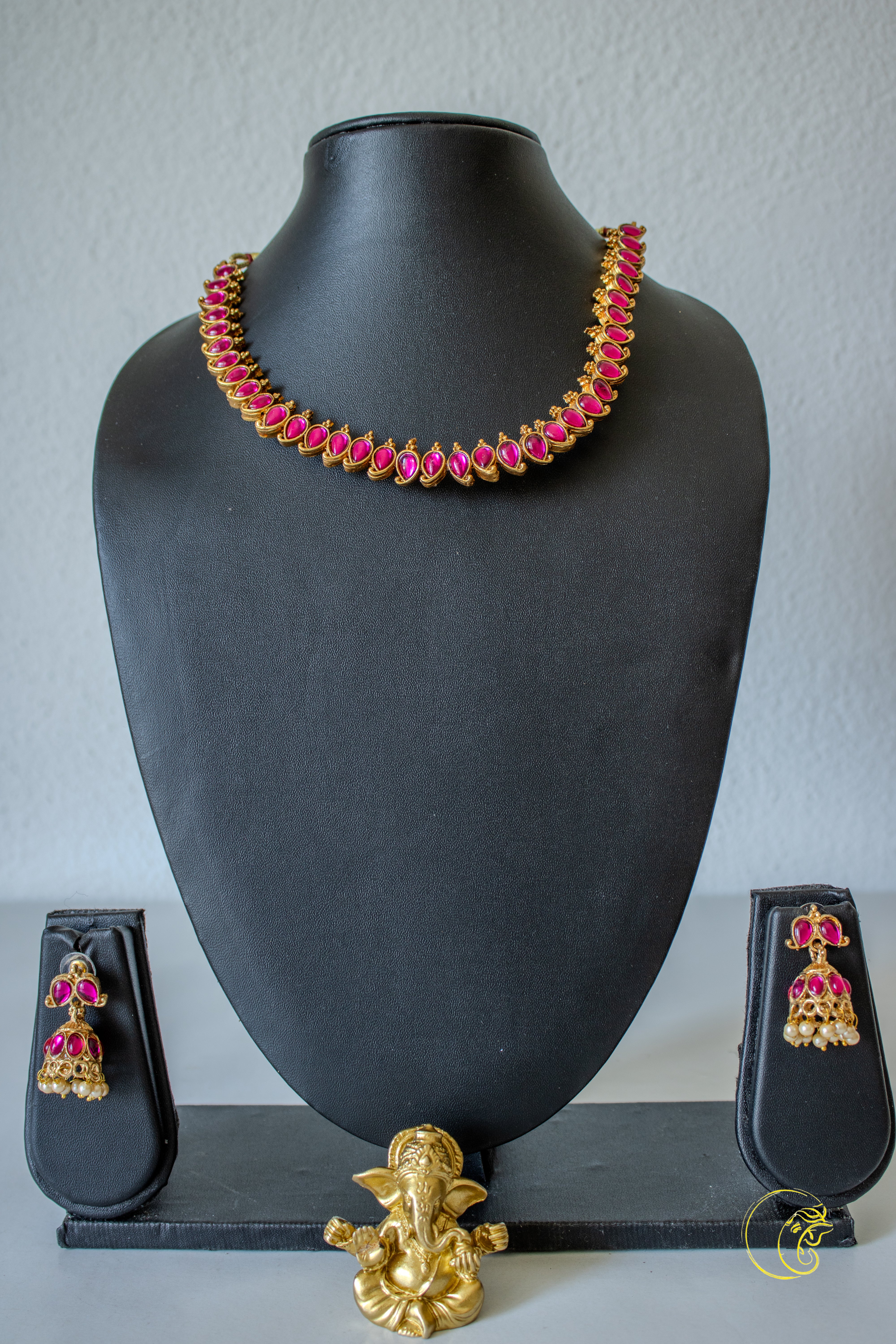 Necklace Set