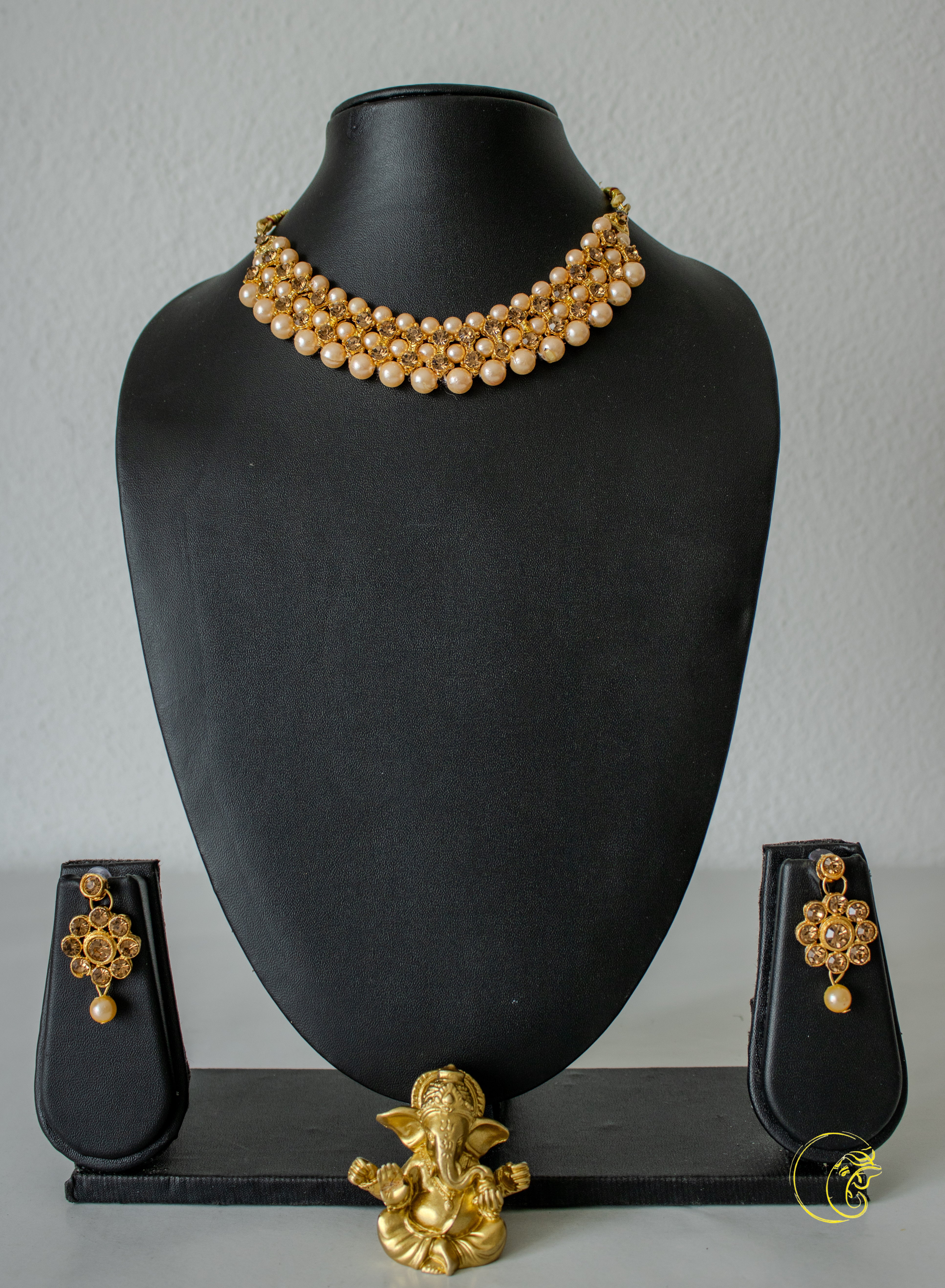 Necklace Set