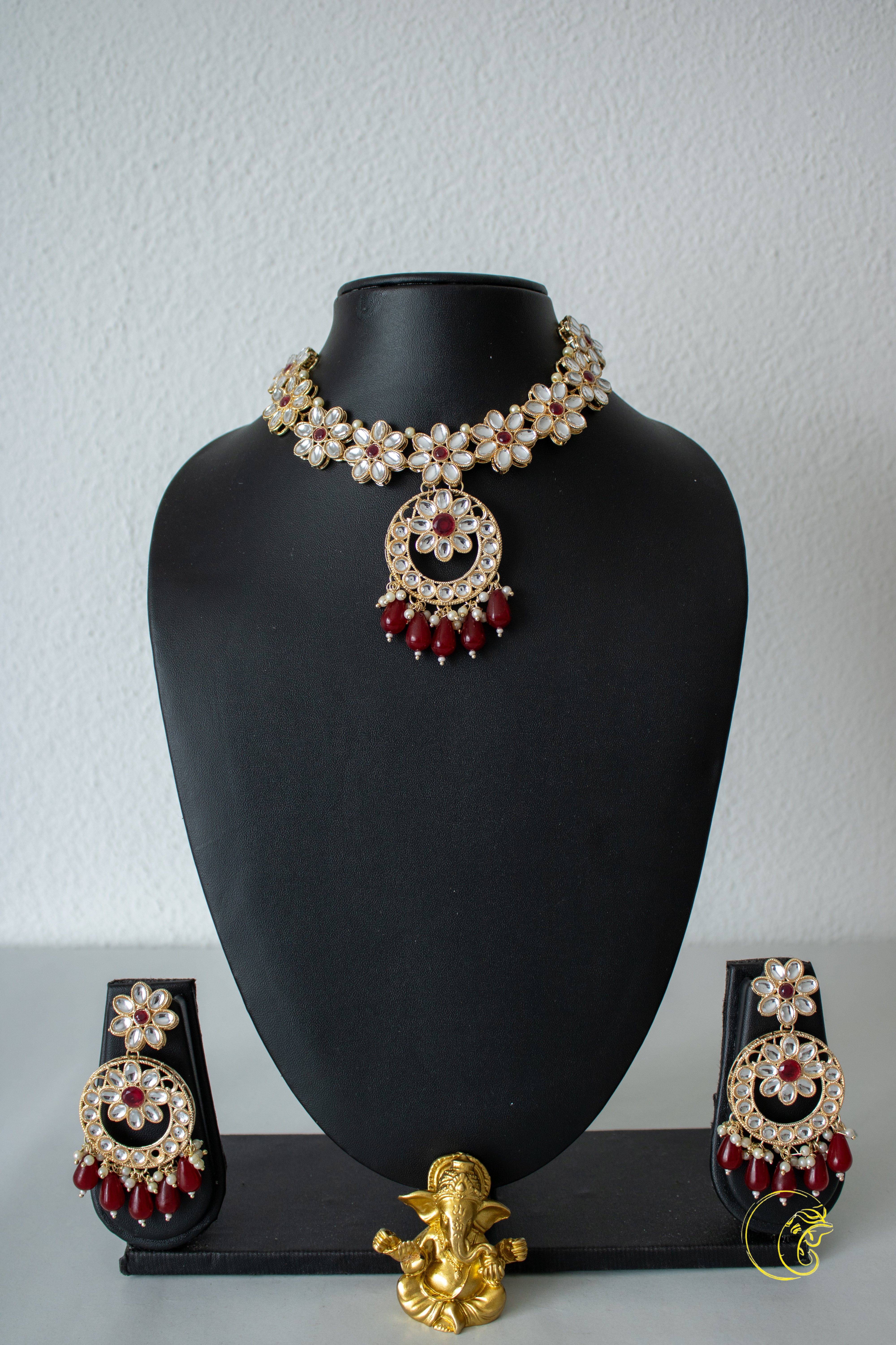 Necklace Set