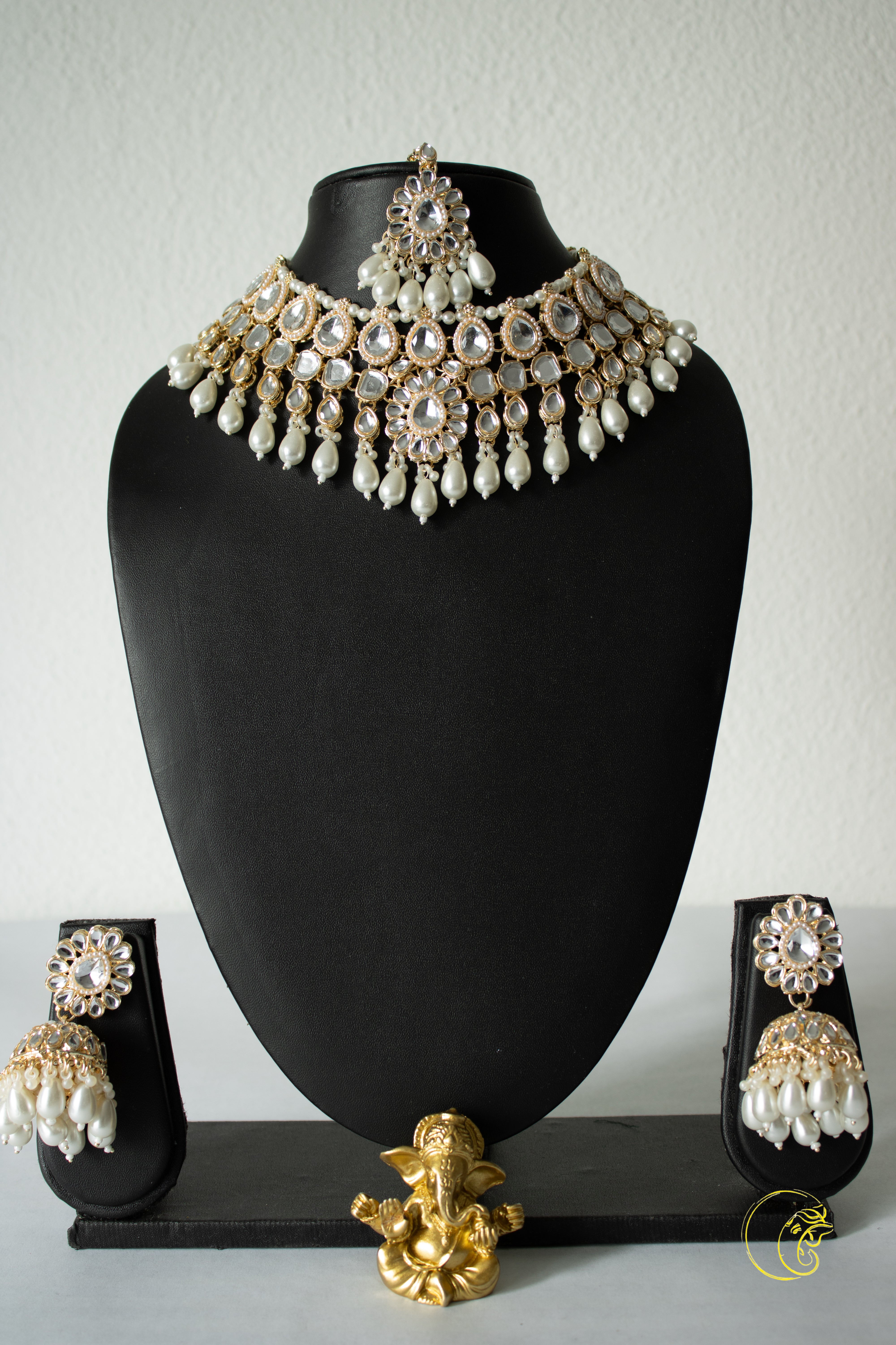 Necklace Set