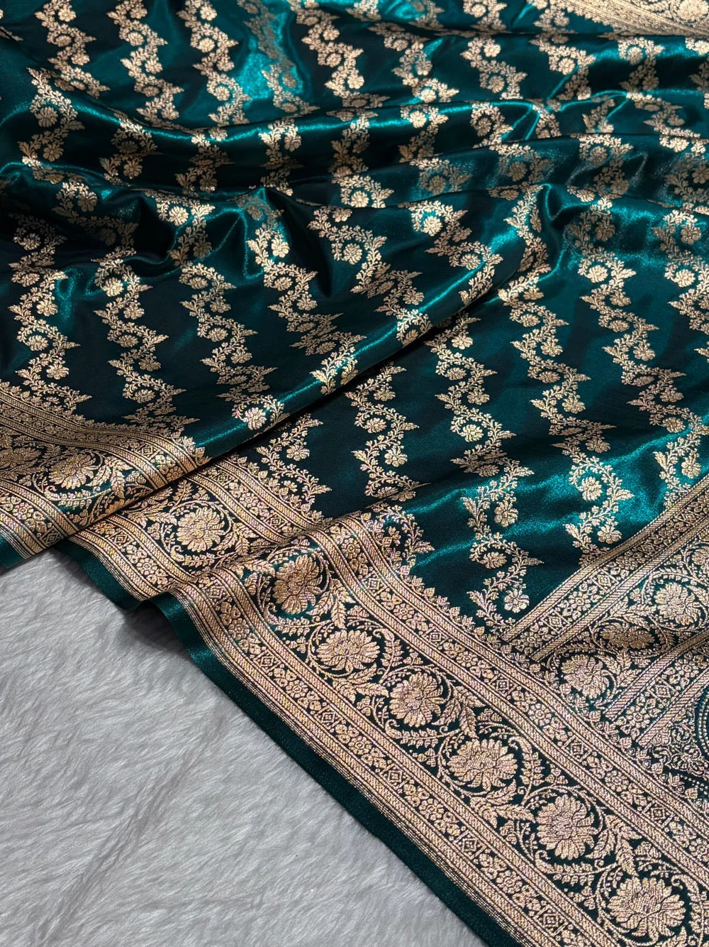 Peacock Banarasi Mashru Silk Saree