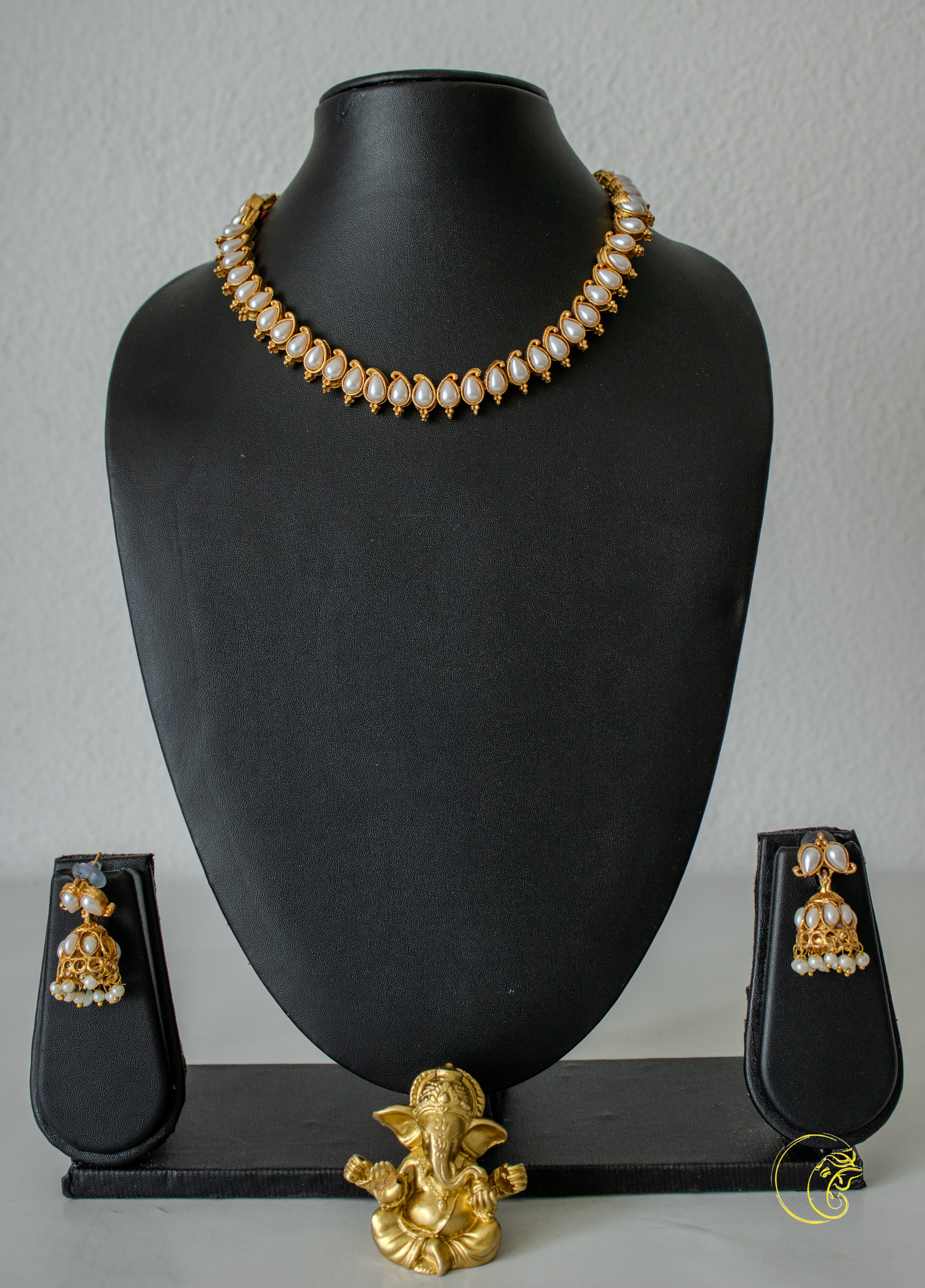 Necklace Set