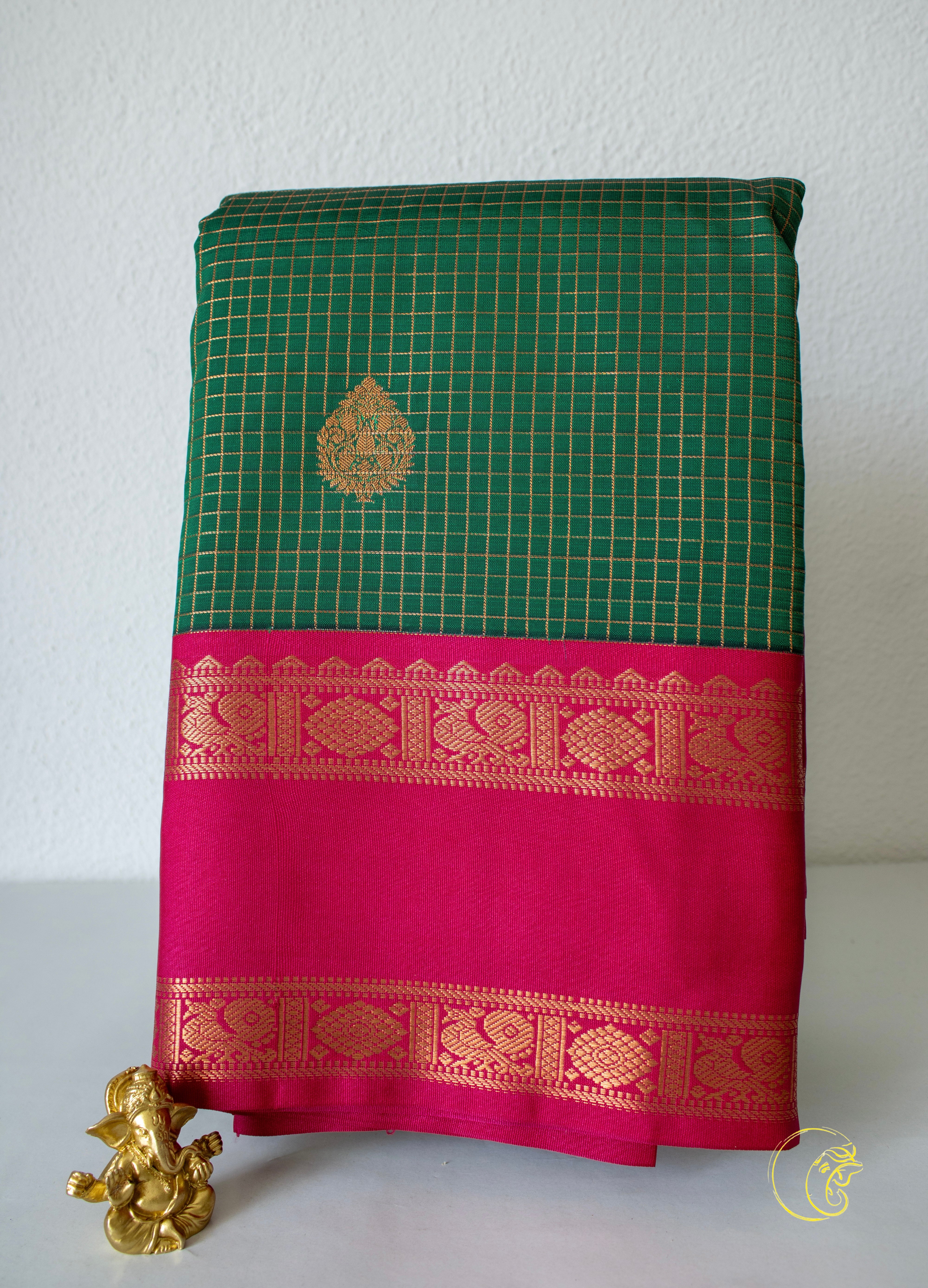 Green & Magenta SemiKanchi Saree (Kattam)