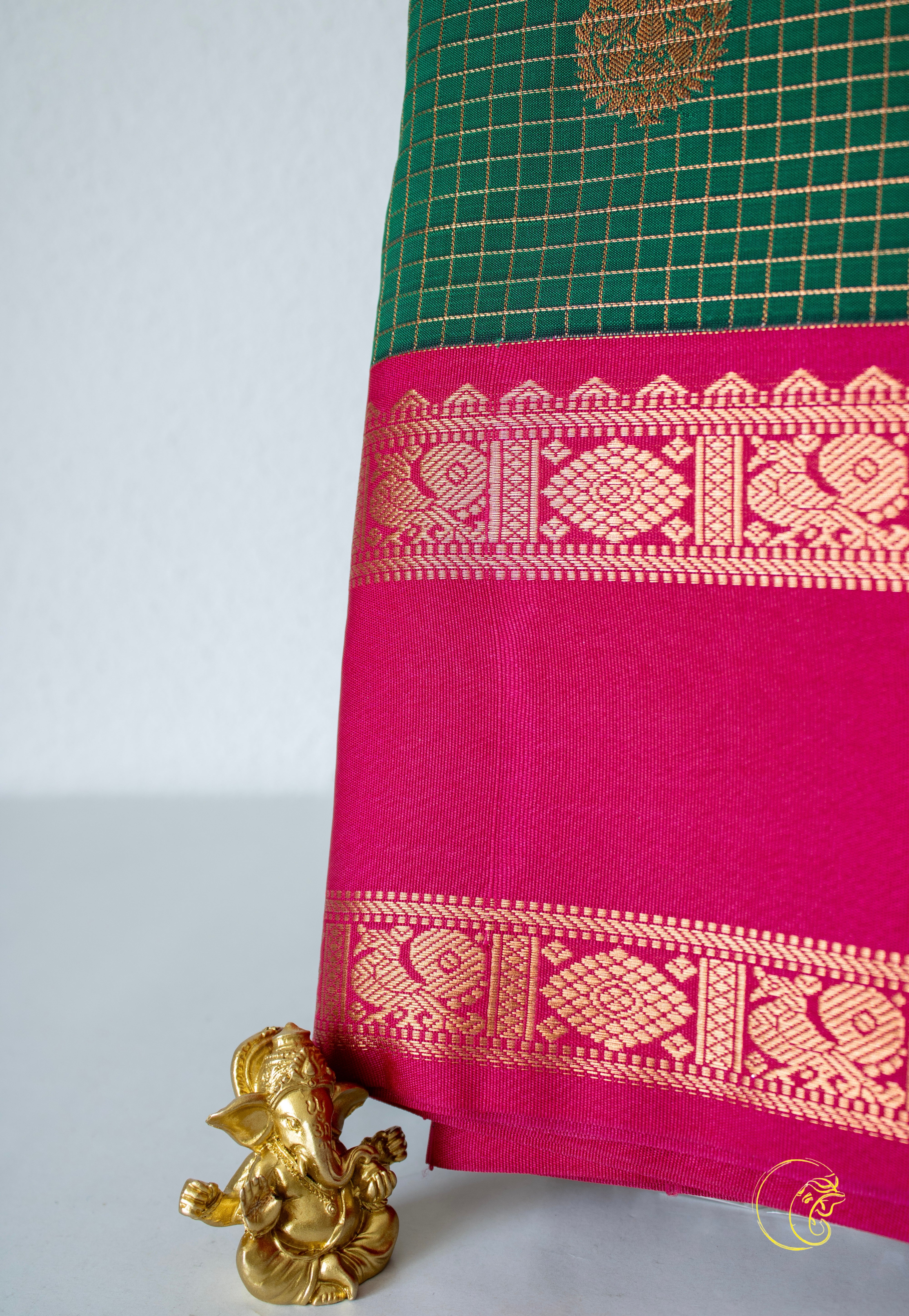 Green & Magenta SemiKanchi Saree (Kattam)