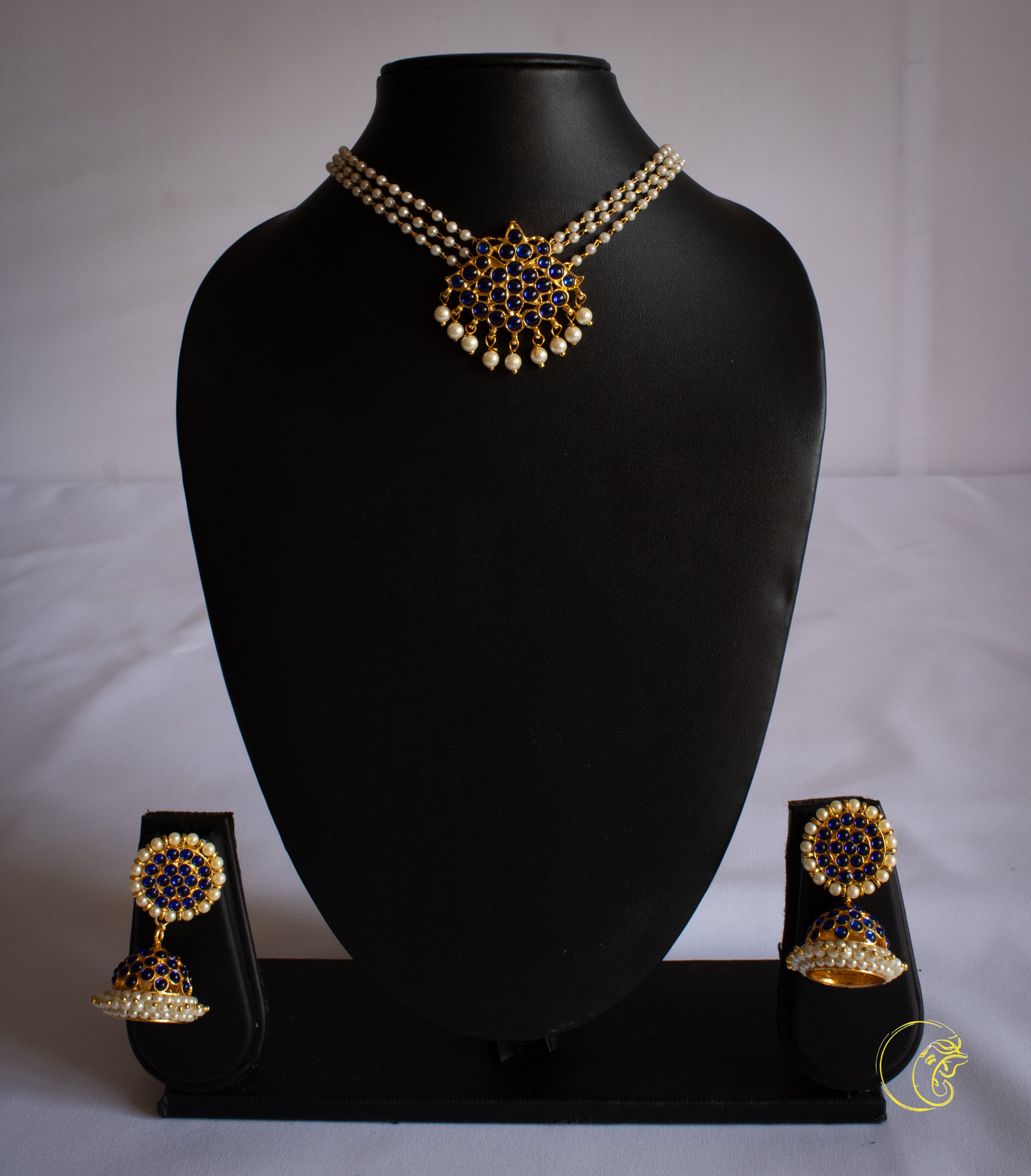 Necklace Set