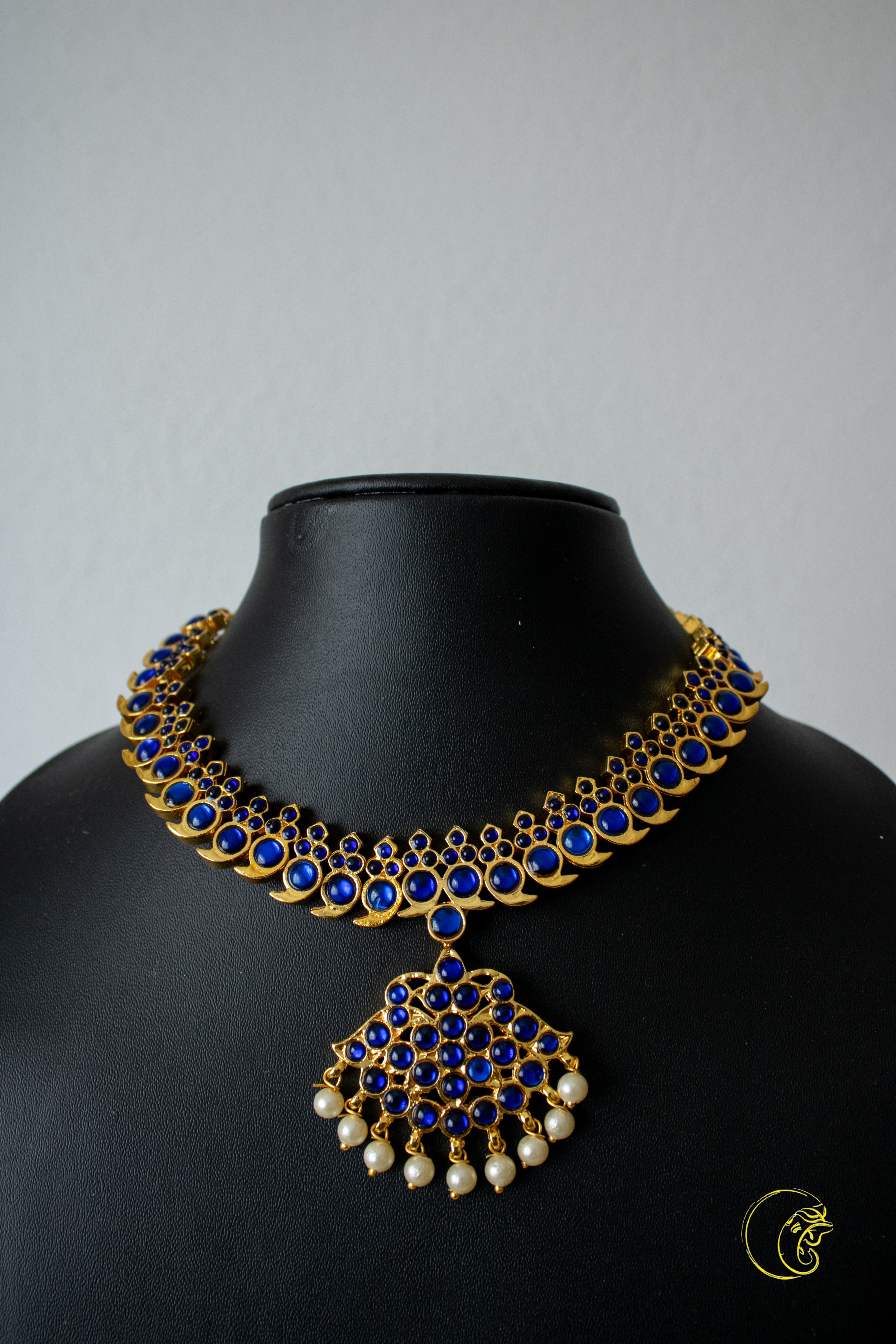 Necklace Set (Arakku)