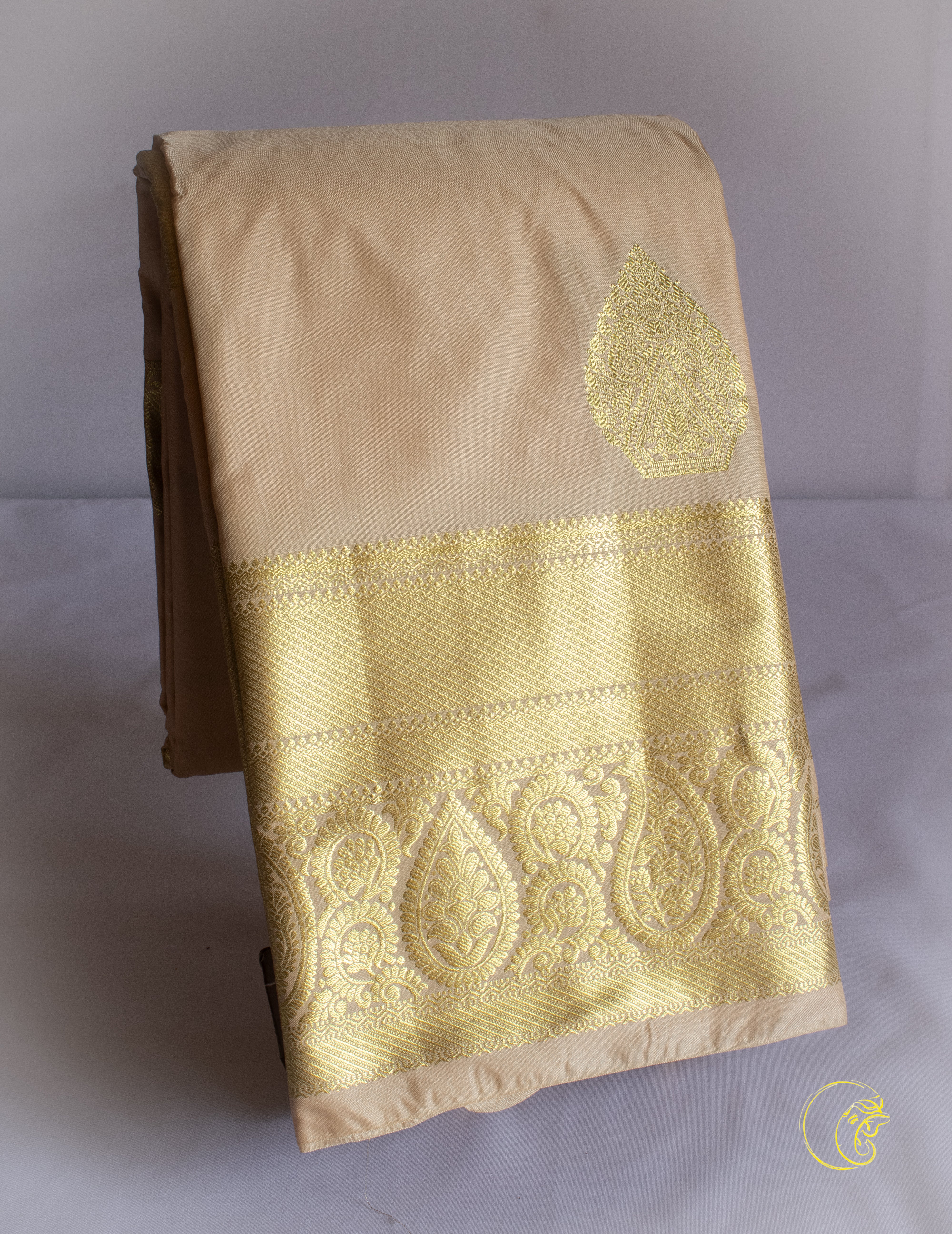 Cream SemiKanchi Saree