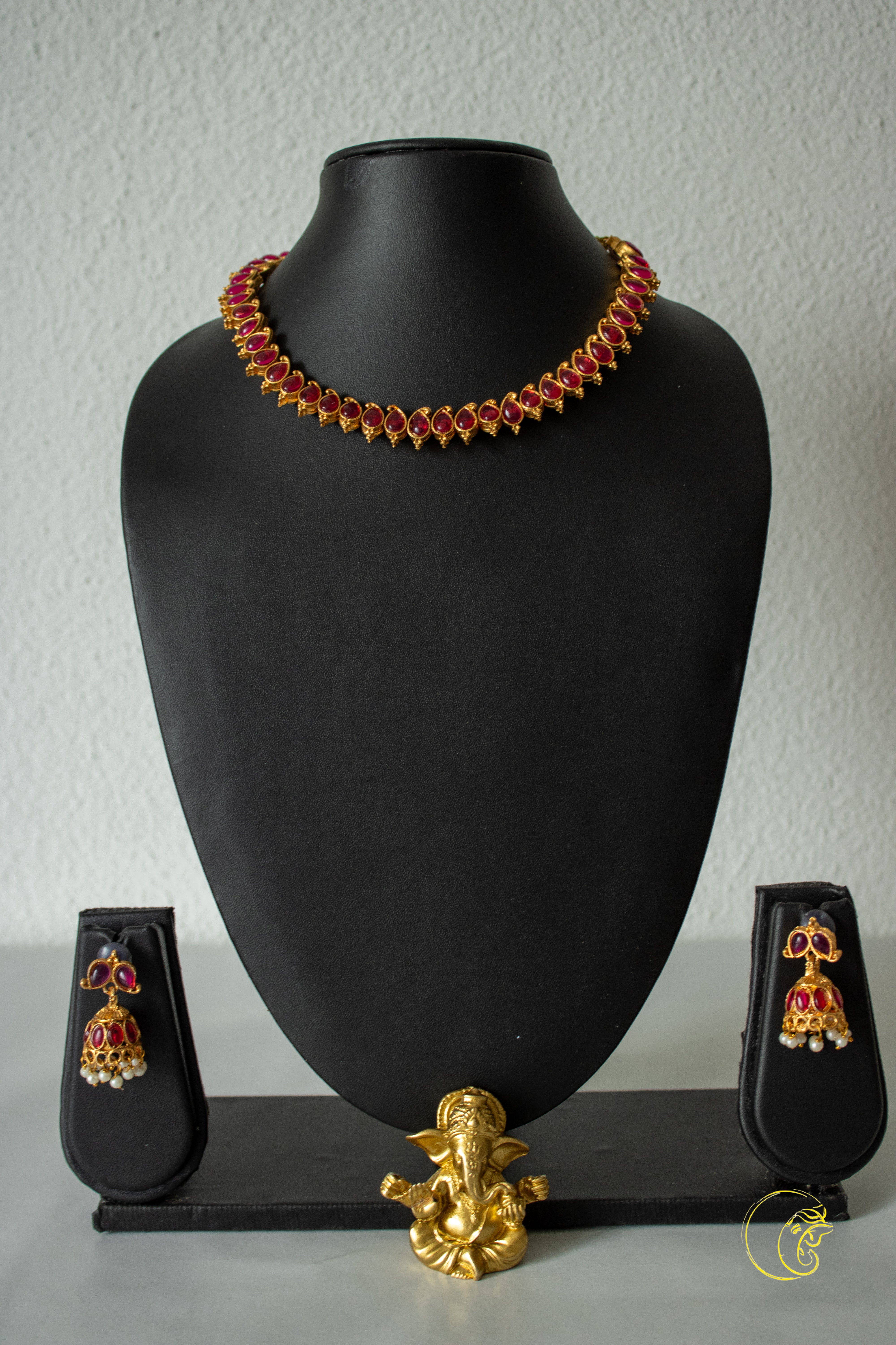 Necklace Set